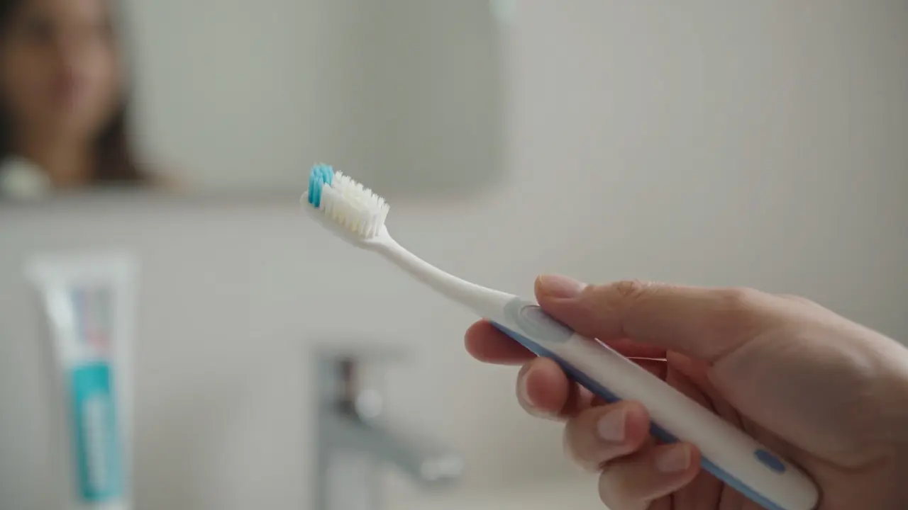 Jak Curaprox kartáčky mění vaši denní rutinu čištění zubů